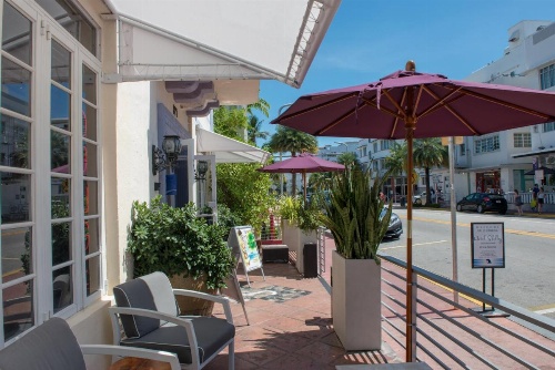 Shelley Hotel image 7